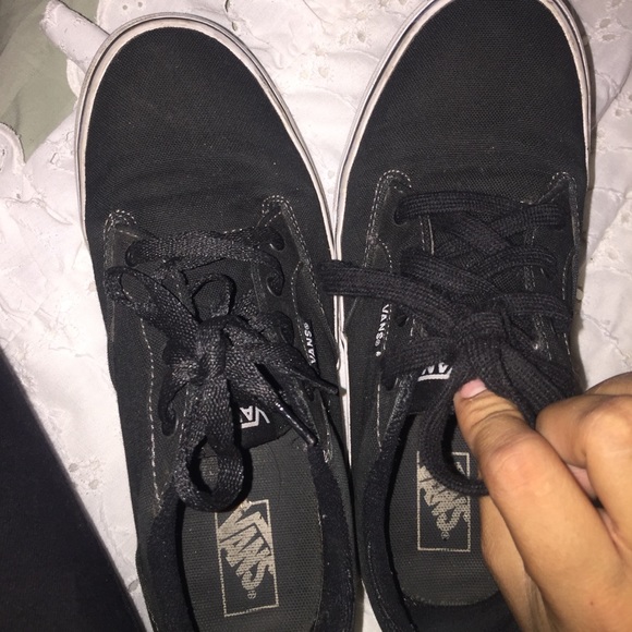 Unisex vans shoes😍 - Picture 3 of 4